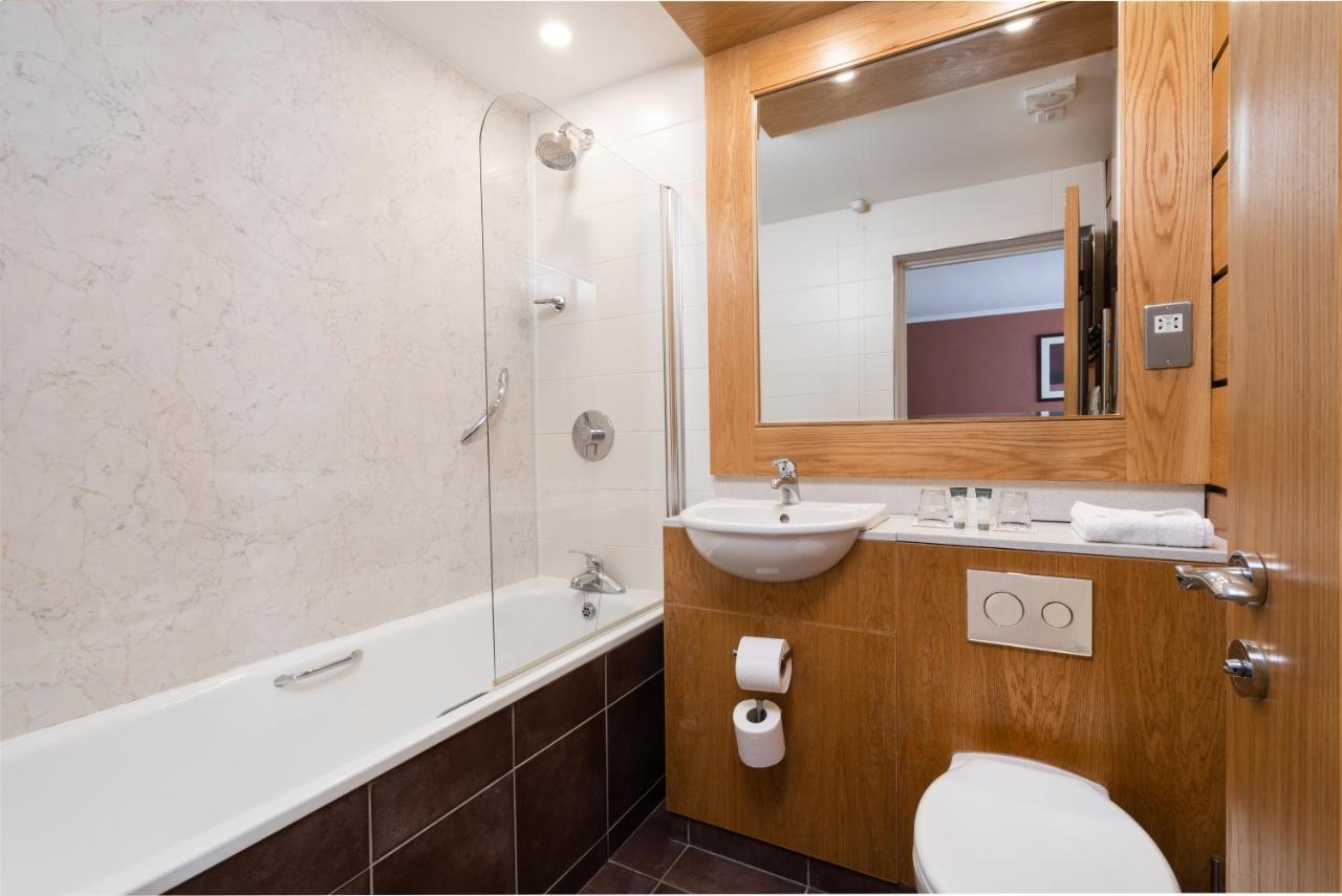 Strangford Arms Hotel Newtownards Dış mekan fotoğraf
