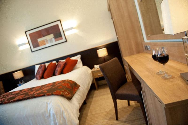 Strangford Arms Hotel Newtownards Dış mekan fotoğraf