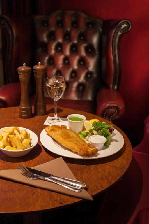 Strangford Arms Hotel Newtownards Dış mekan fotoğraf