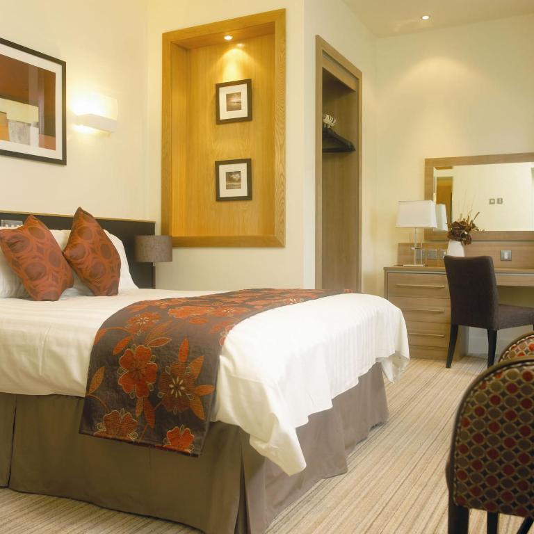 Strangford Arms Hotel Newtownards Oda fotoğraf