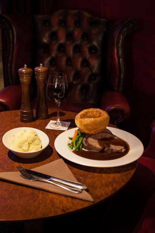 Strangford Arms Hotel Newtownards Dış mekan fotoğraf